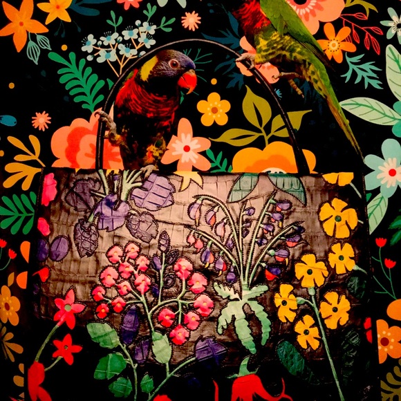 Dare to be bold - Picture 9 of 9